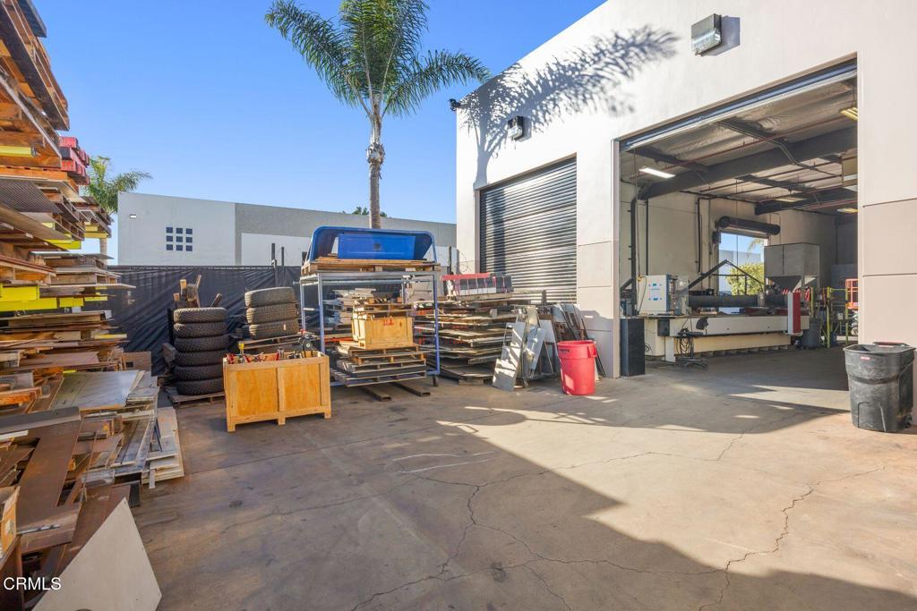 2350 Santiago Court Court