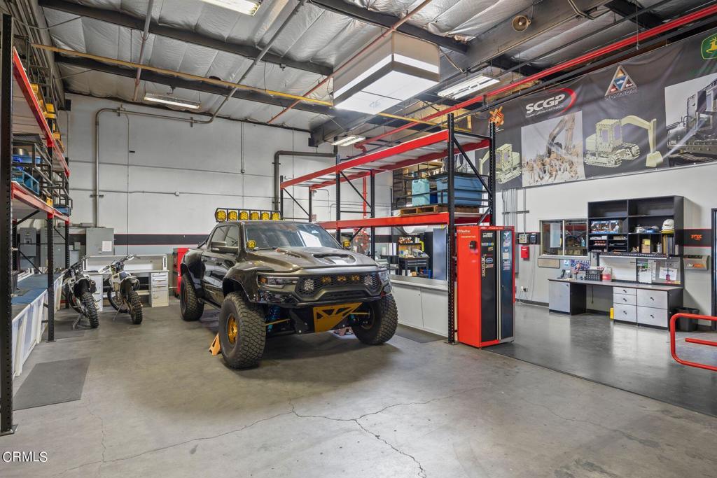 2350 Santiago Court Court