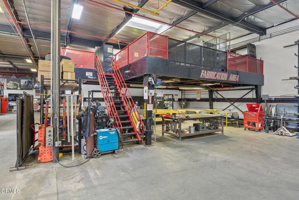 2350 Santiago Court Court