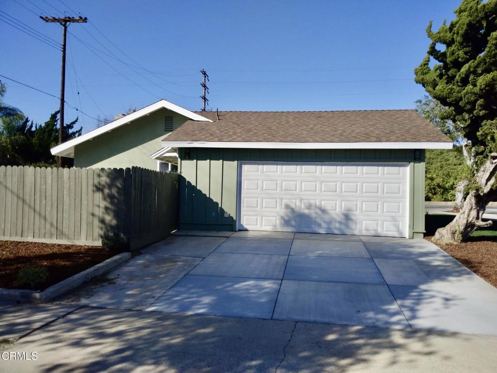 405 Imperial Avenue