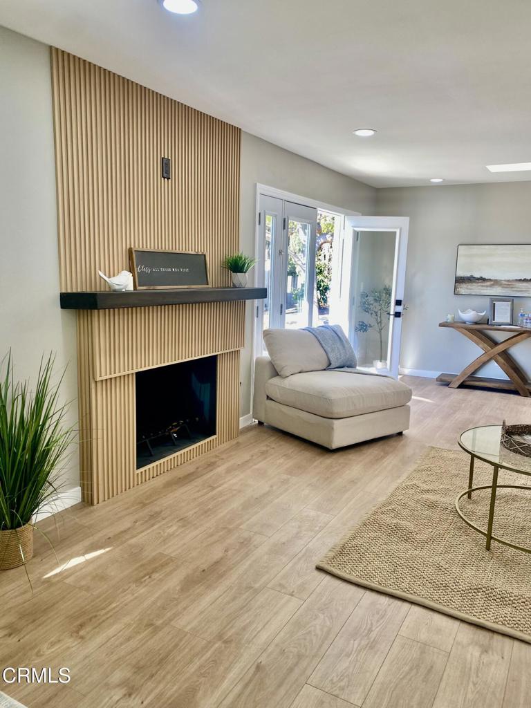 405 Imperial Avenue