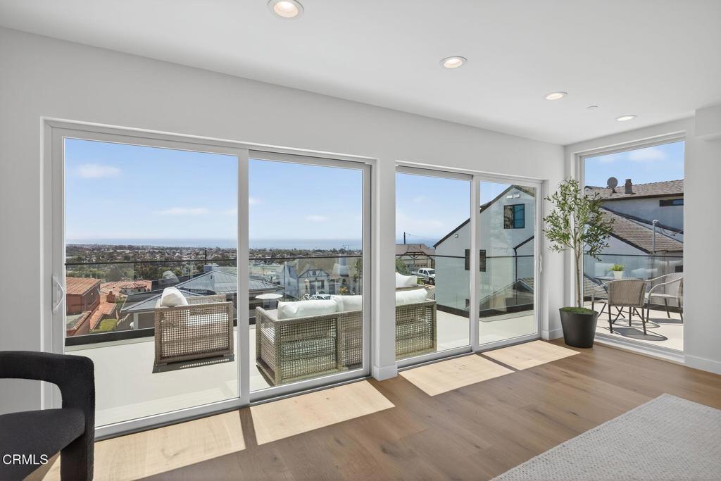 2407 Sunset Drive