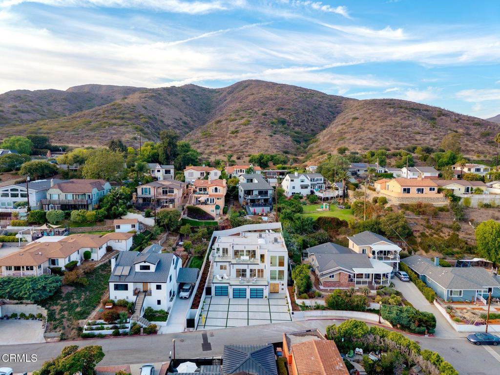 2407 Sunset Drive