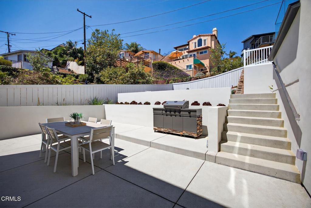2407 Sunset Drive