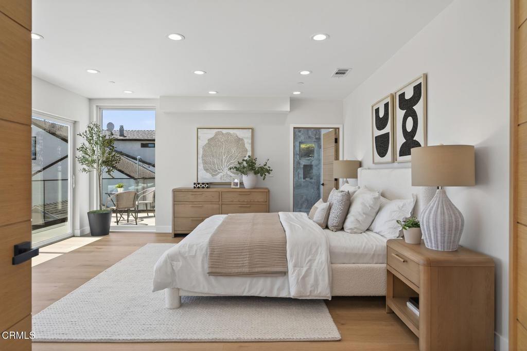 2407 Sunset Drive