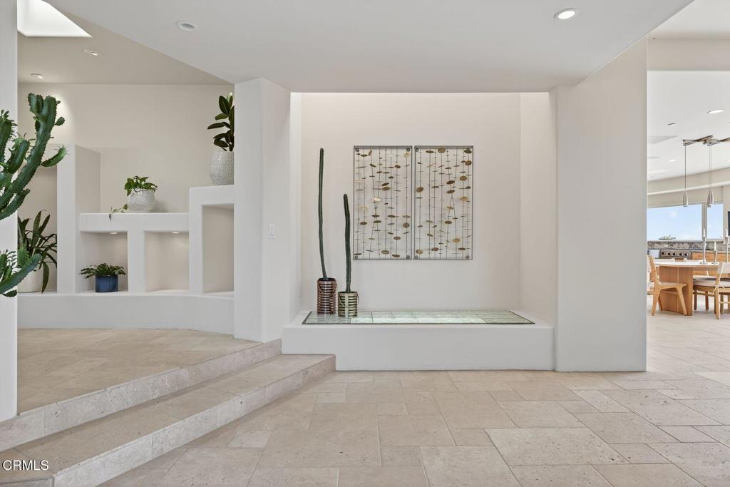864 Montclair Drive