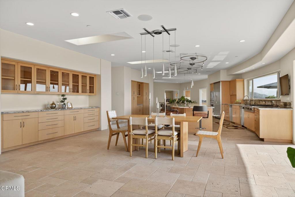 864 Montclair Drive