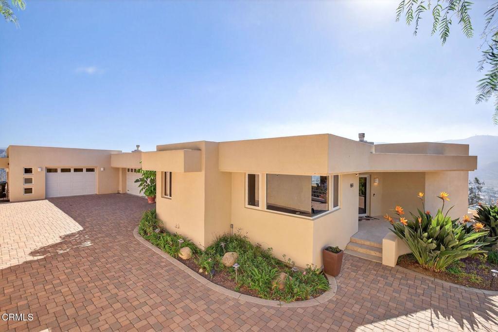 864 Montclair Drive