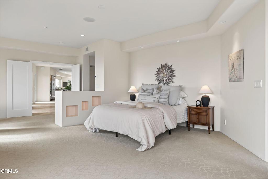 864 Montclair Drive