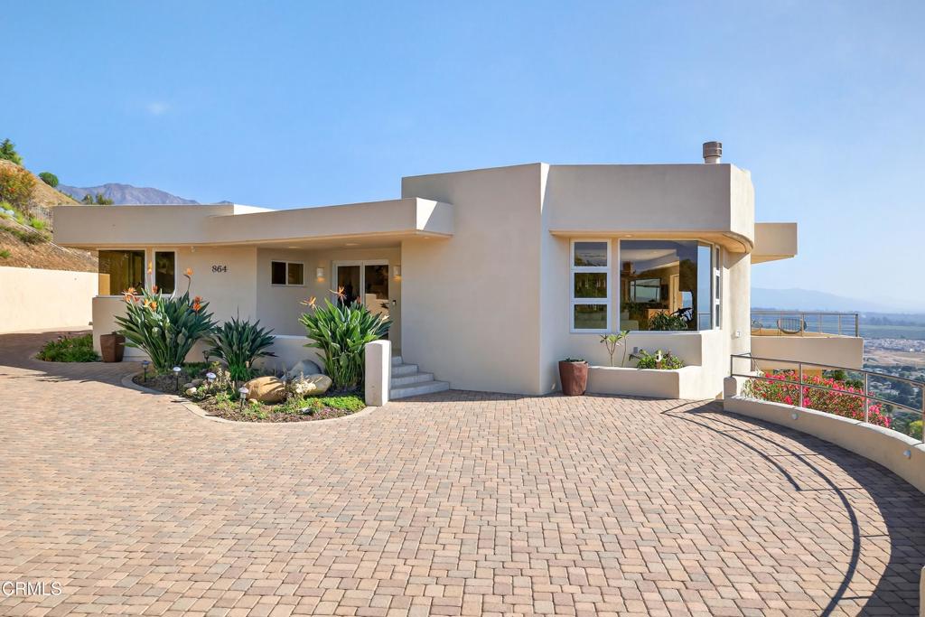 864 Montclair Drive