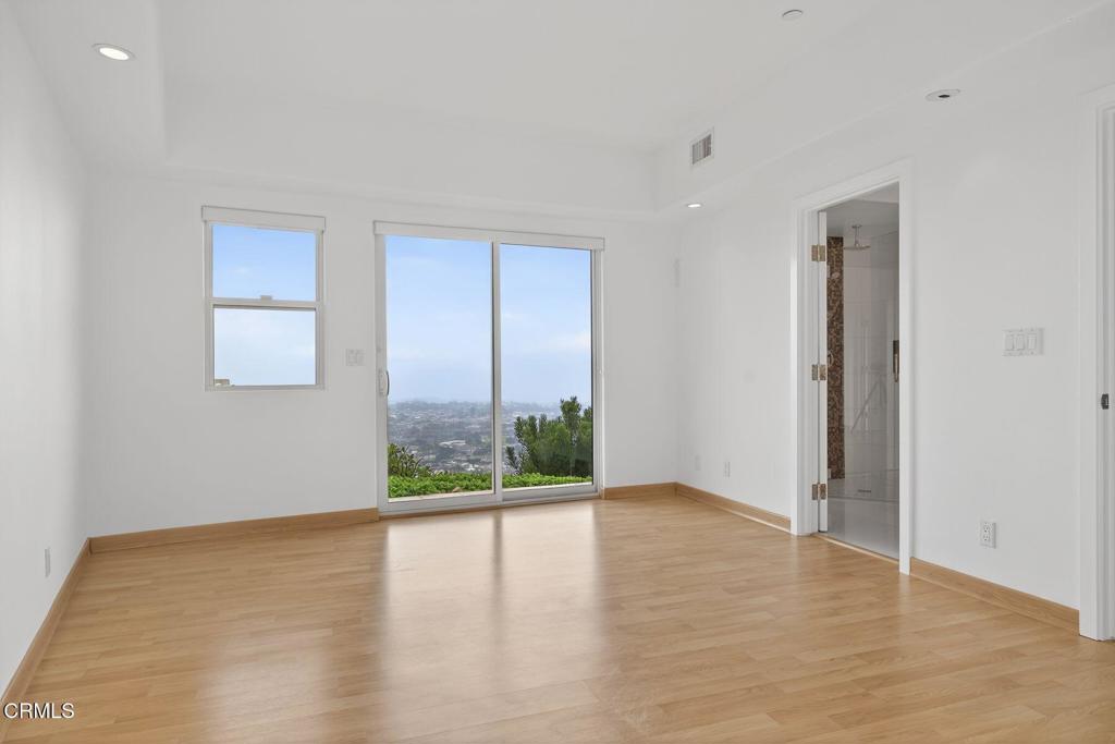 864 Montclair Drive