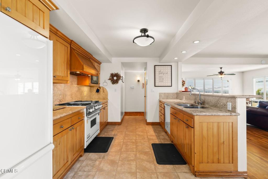 505 Briarwood Terrace