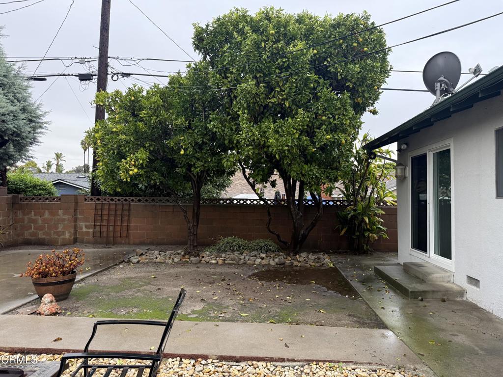 5651 N Bryn Mawr Street