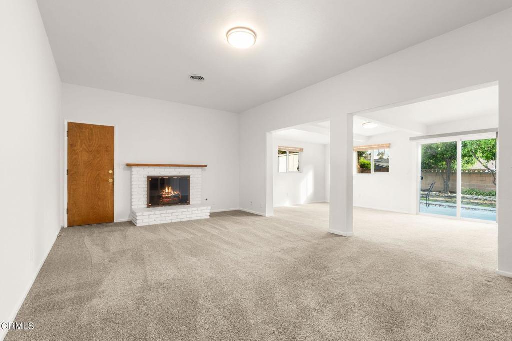 5651 N Bryn Mawr Street