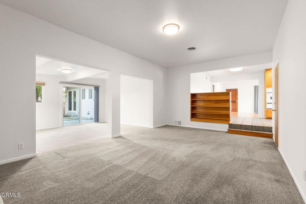 5651 N Bryn Mawr Street