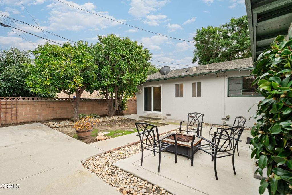 5651 N Bryn Mawr Street