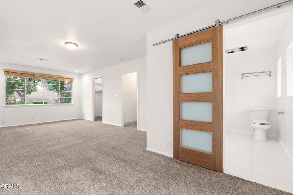 5651 N Bryn Mawr Street