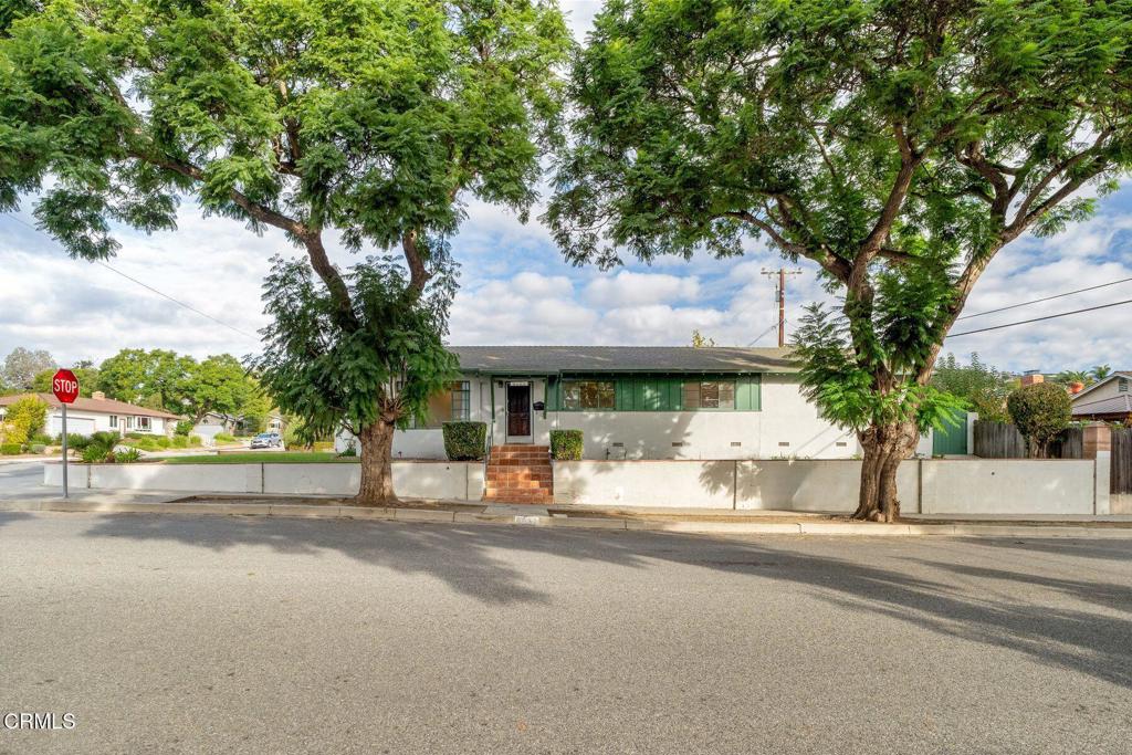 5651 N Bryn Mawr Street