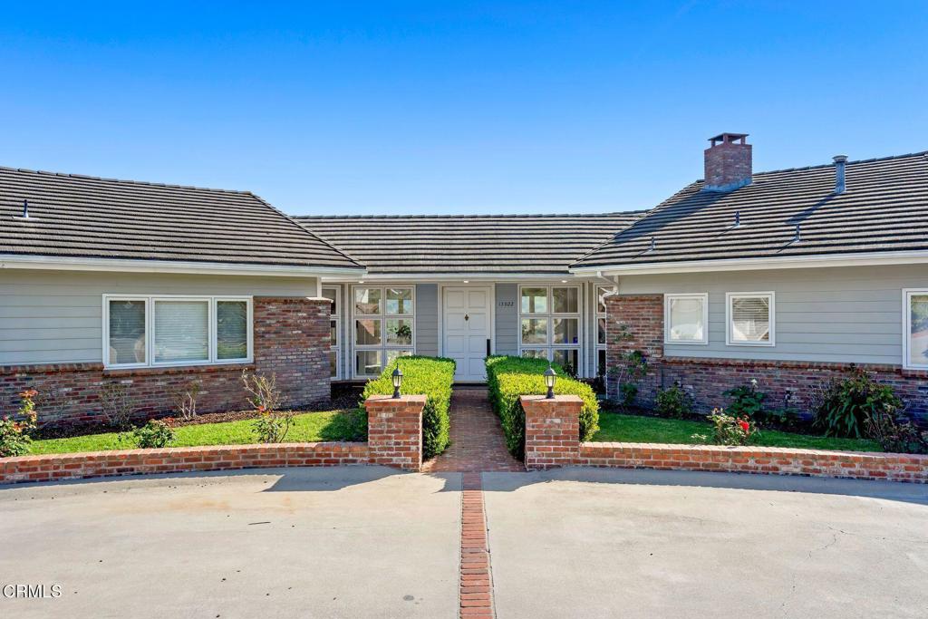 13922 Foothill Road