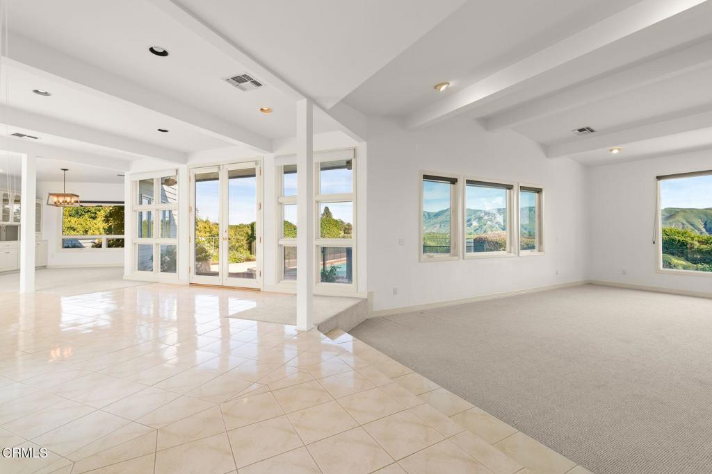 13922 Foothill Road
