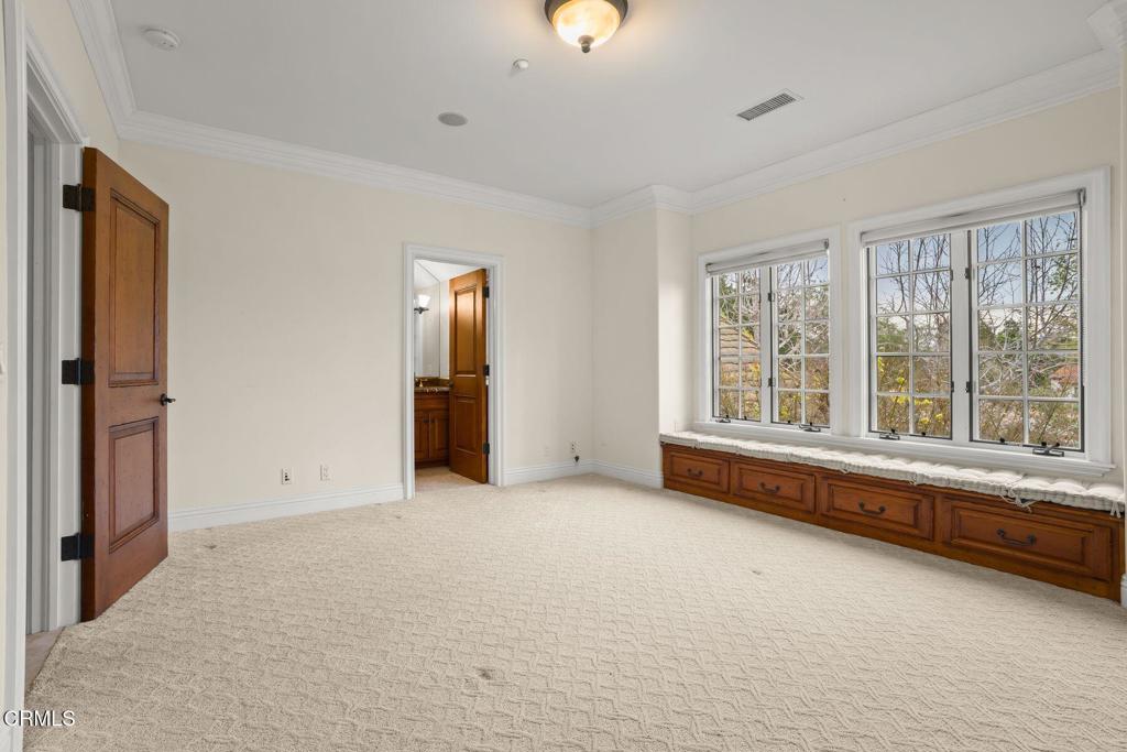 3243 Calle De Debesa