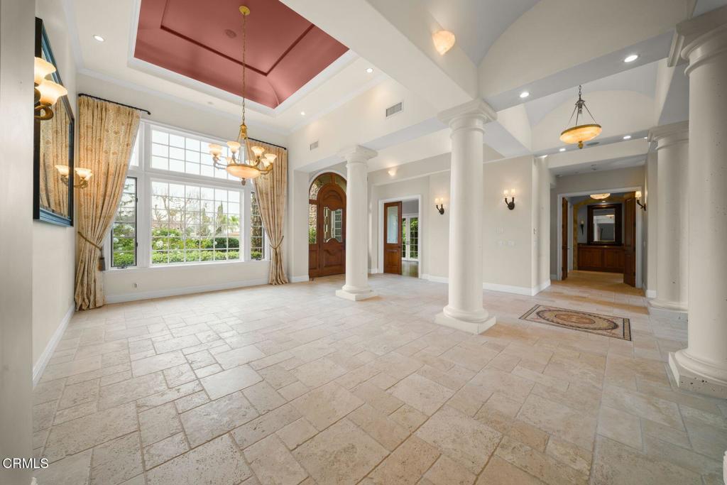 3243 Calle De Debesa