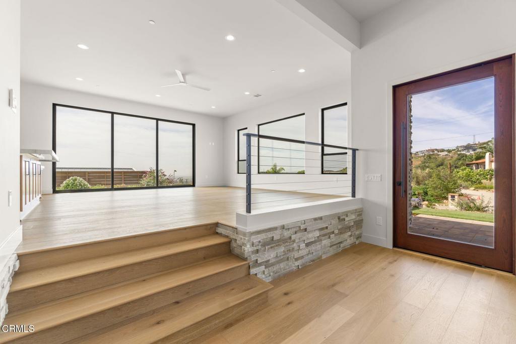 872 Via Ondulando