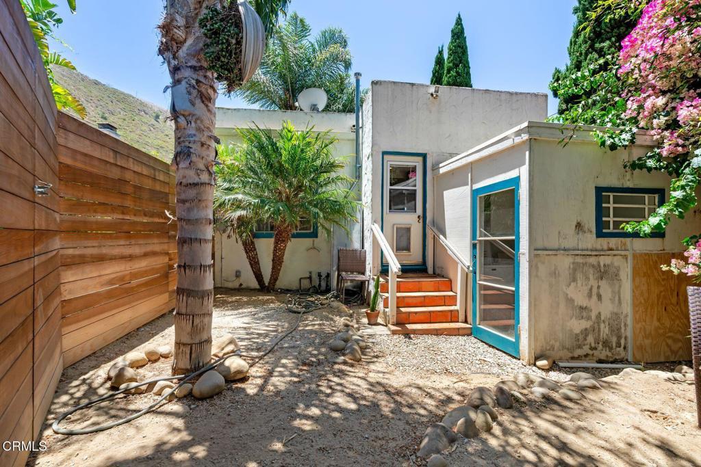 317 El Medio Street