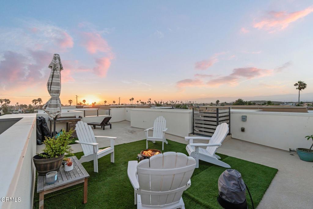 1087 Canal Street