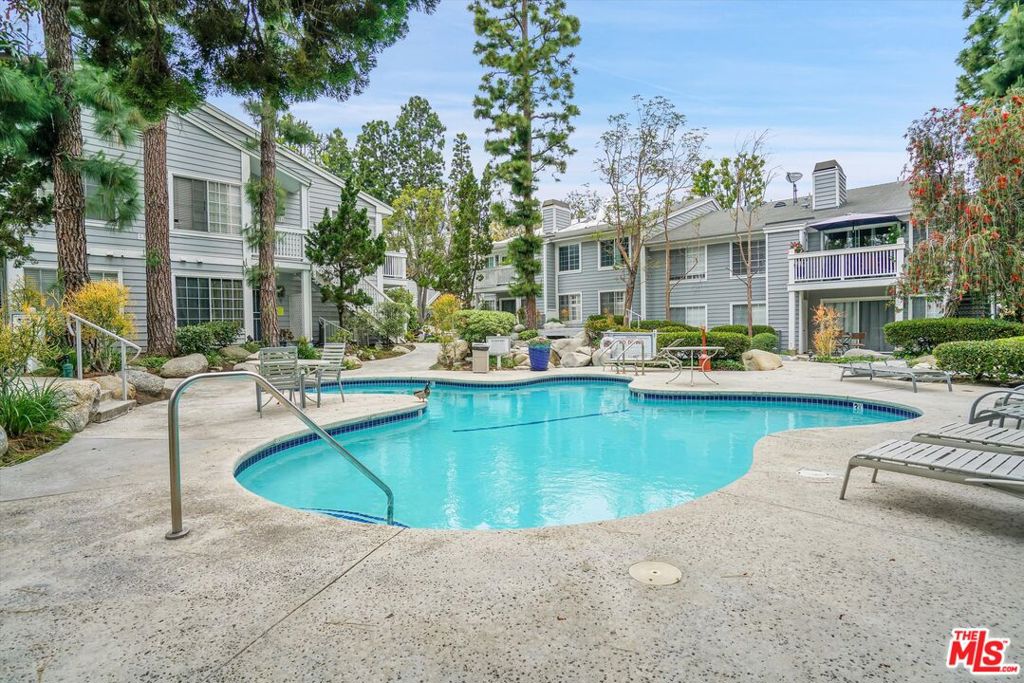 1302 W Park Western Drive 147