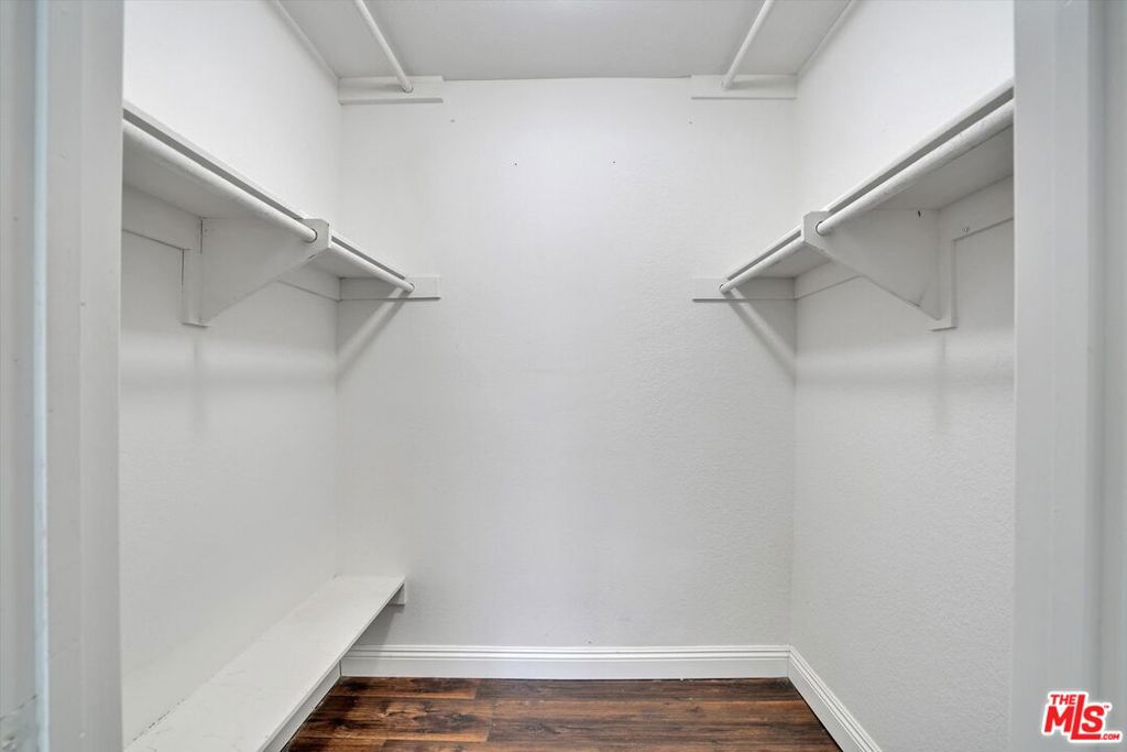 1302 W Park Western Drive 147