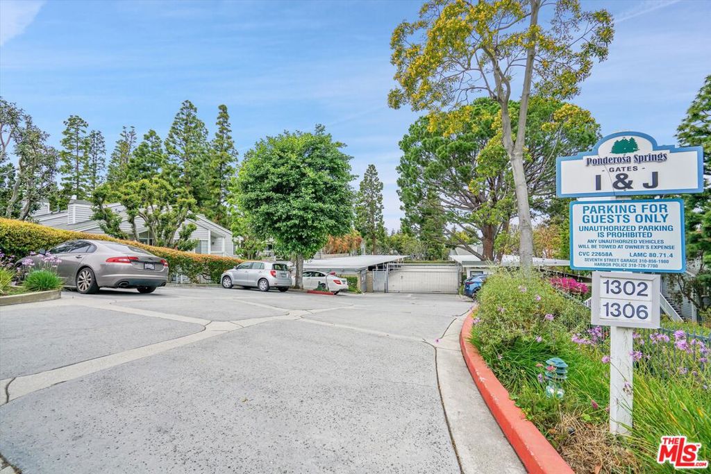 1302 W Park Western Drive 147