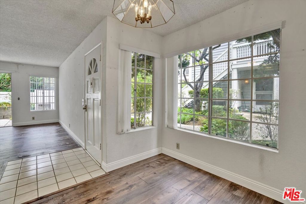 1302 W Park Western Drive 147