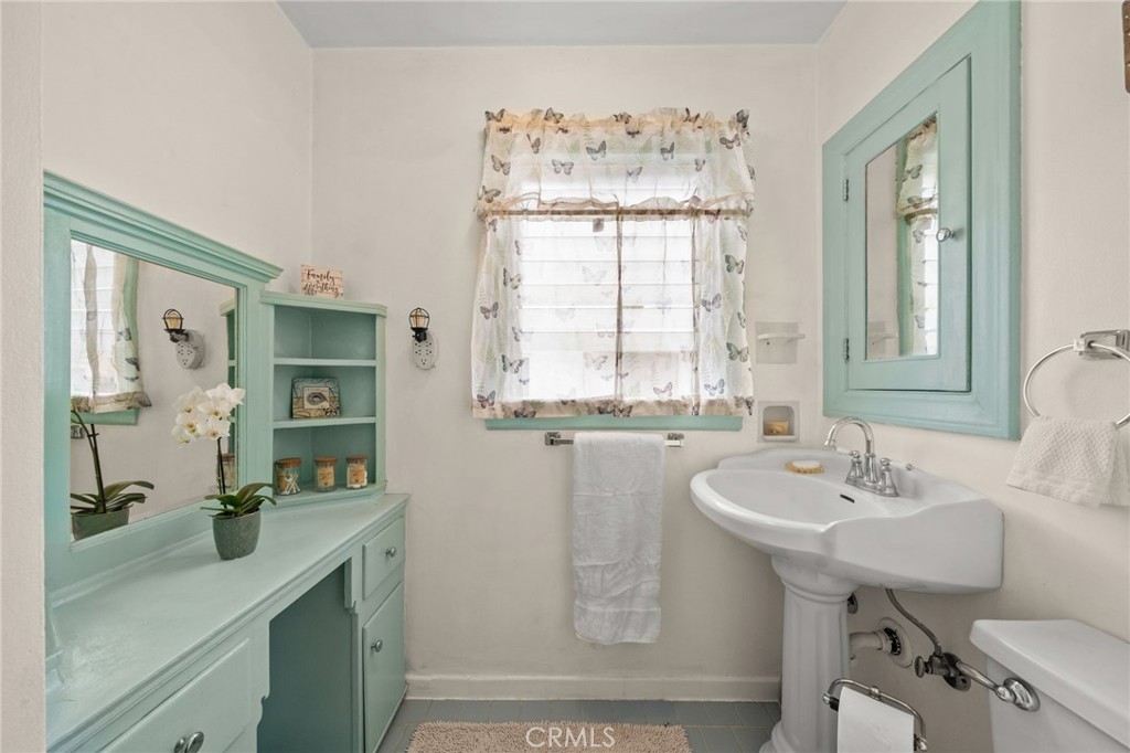 3402 Liberty Boulevard