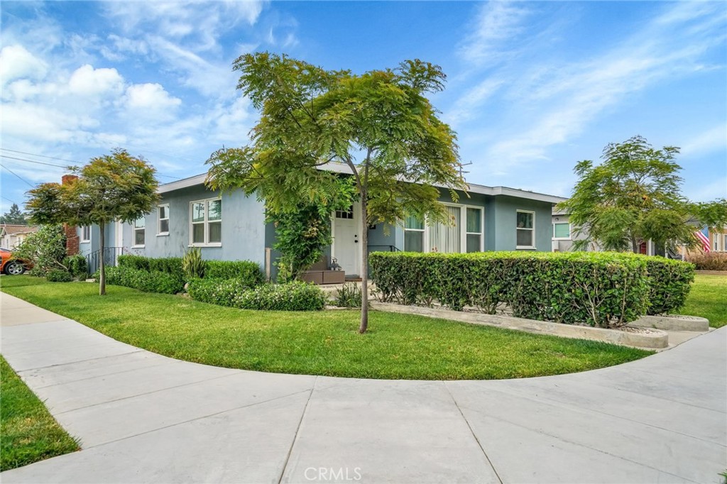 3340 E 67th Street