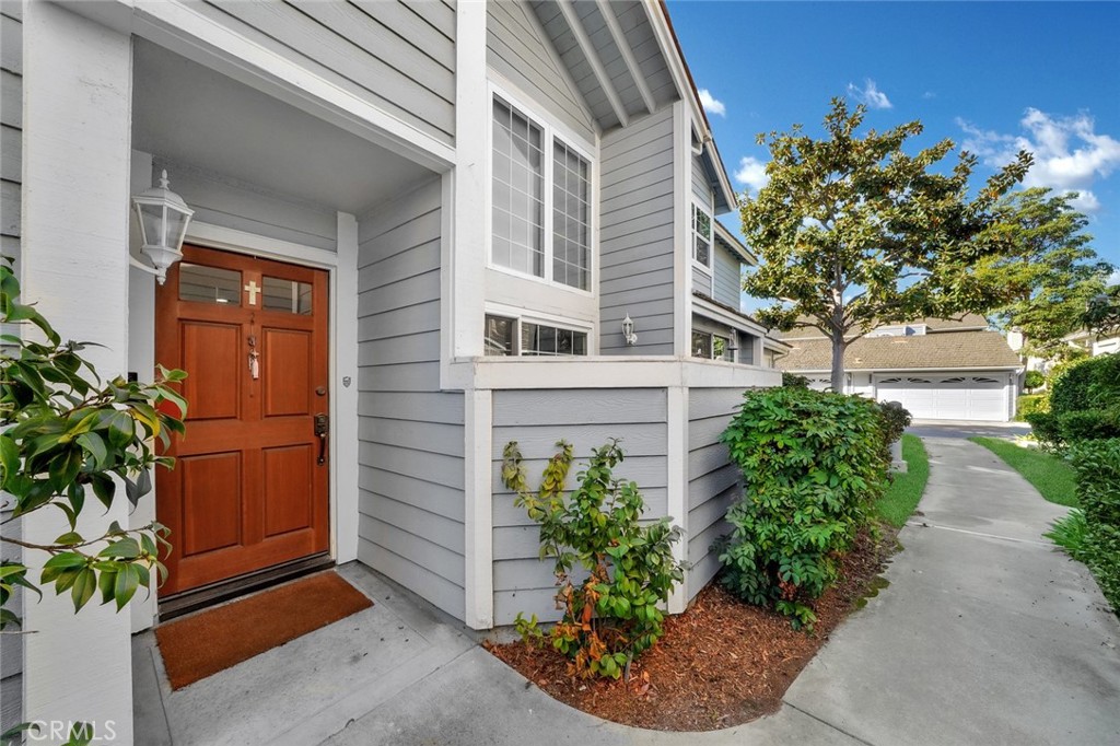 651 Holbrook Court 101