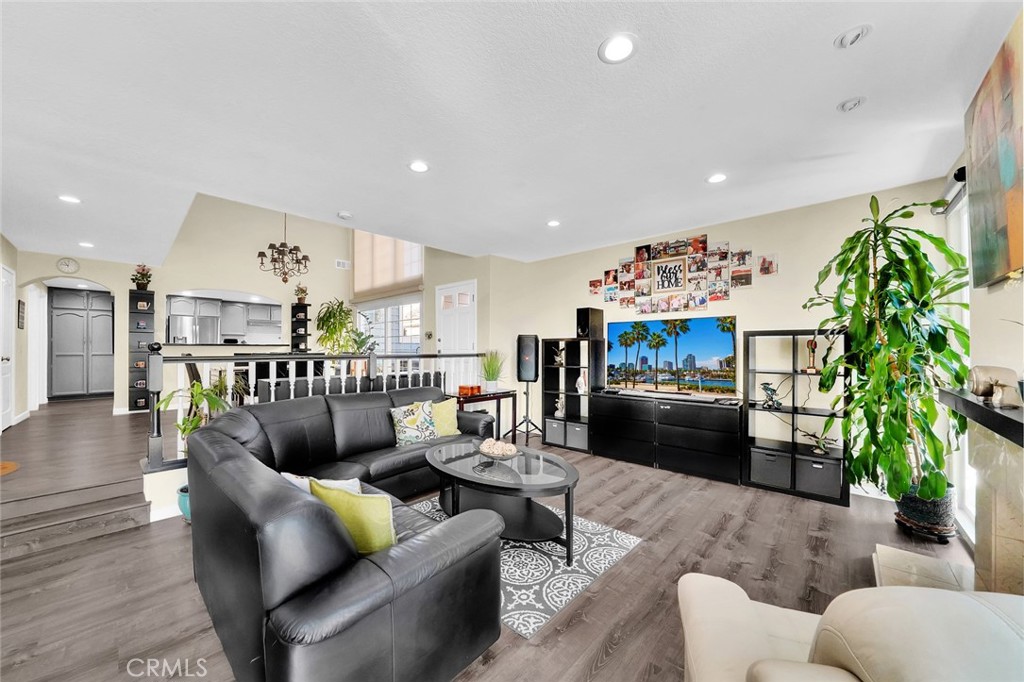 651 Holbrook Court 101