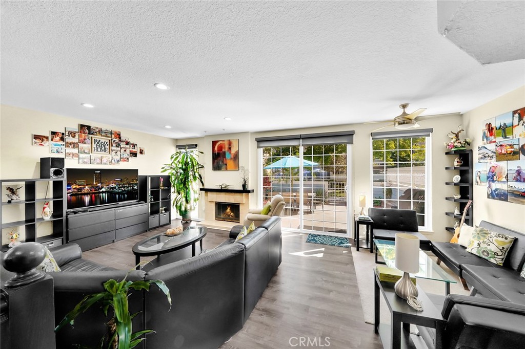 651 Holbrook Court 101