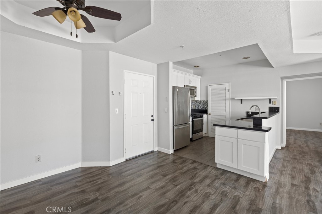 640 W 4th Street 304