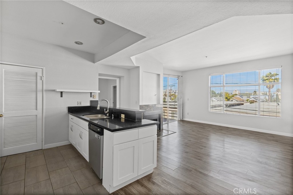 640 W 4th Street 304