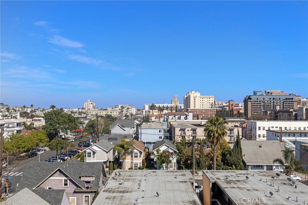 640 W 4th Street 304