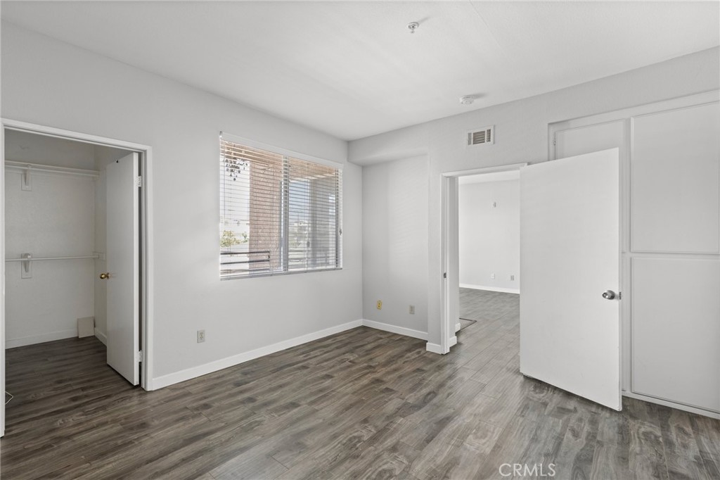 640 W 4th Street 304