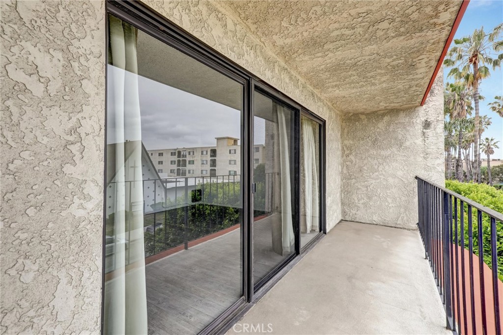 3530 Elm Avenue 215