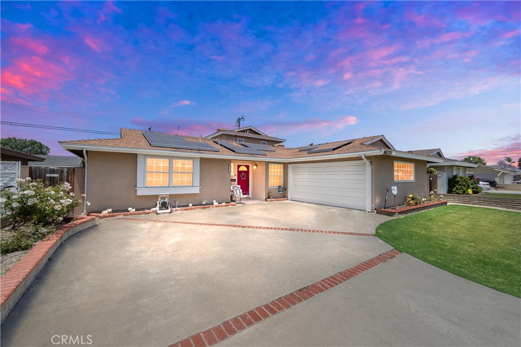 5471 Santa Gertrudes Avenue