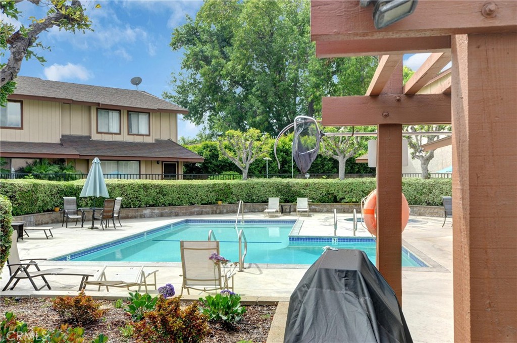 11000 Woodruff Avenue 14