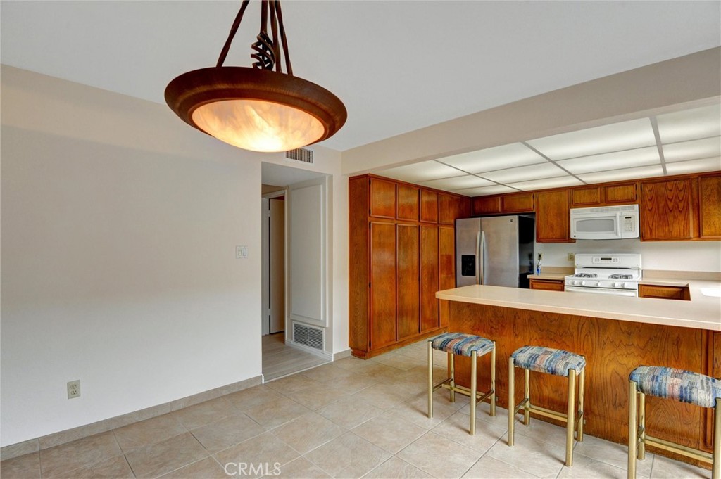 11000 Woodruff Avenue 14