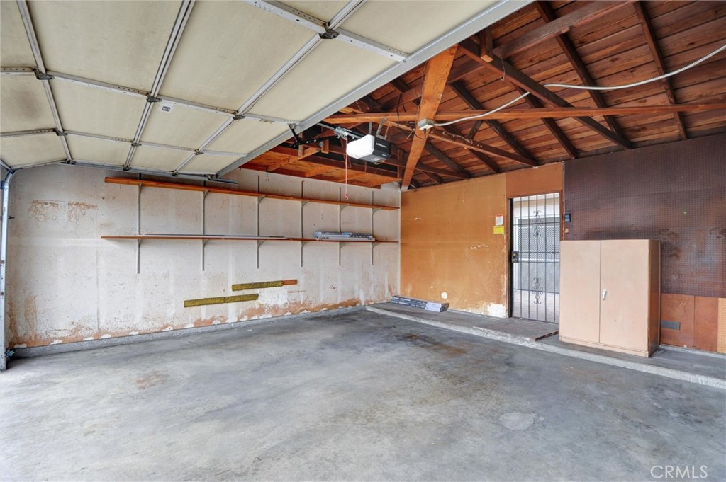 11000 Woodruff Avenue 14