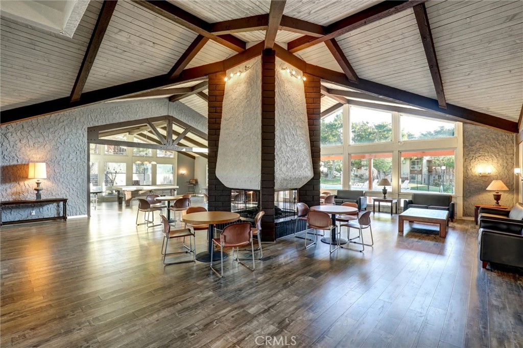 3723 Country Club Drive 9