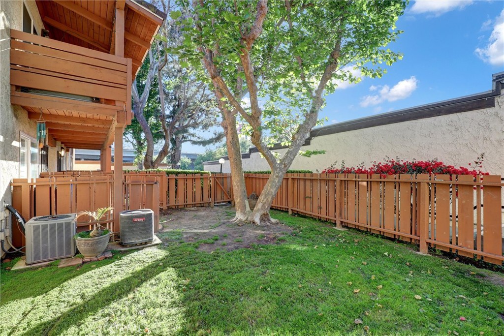 3723 Country Club Drive 9