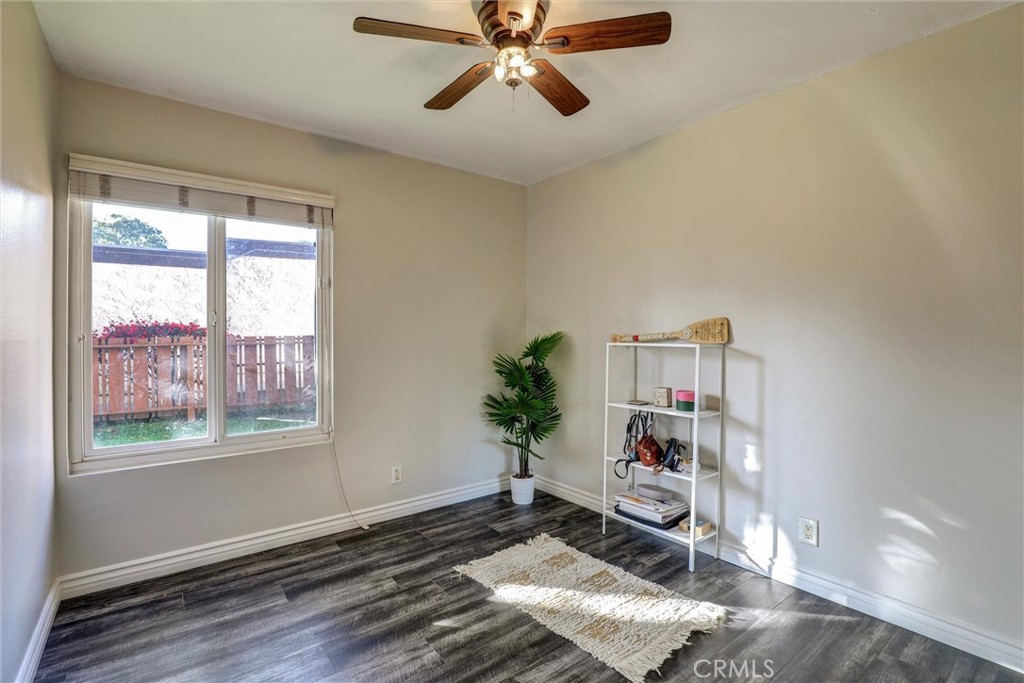 3723 Country Club Drive 9